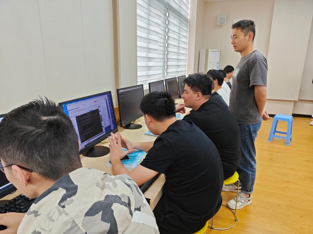 技能文化活動(dòng)月特輯|匠心筑夢(mèng)，德技并修，信息工程系認(rèn)真準(zhǔn)備2023年技能月活動(dòng) — 聚焦網(wǎng)絡(luò)與信息安全軟件開發(fā)